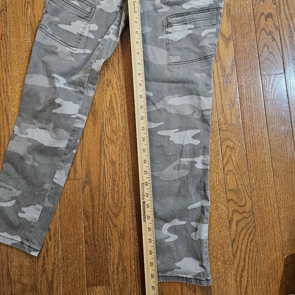 Democracy Pants Womens Size 6 Gray Camo Skinny Ab Technology Elastic Waist - Picture 4 of 7
